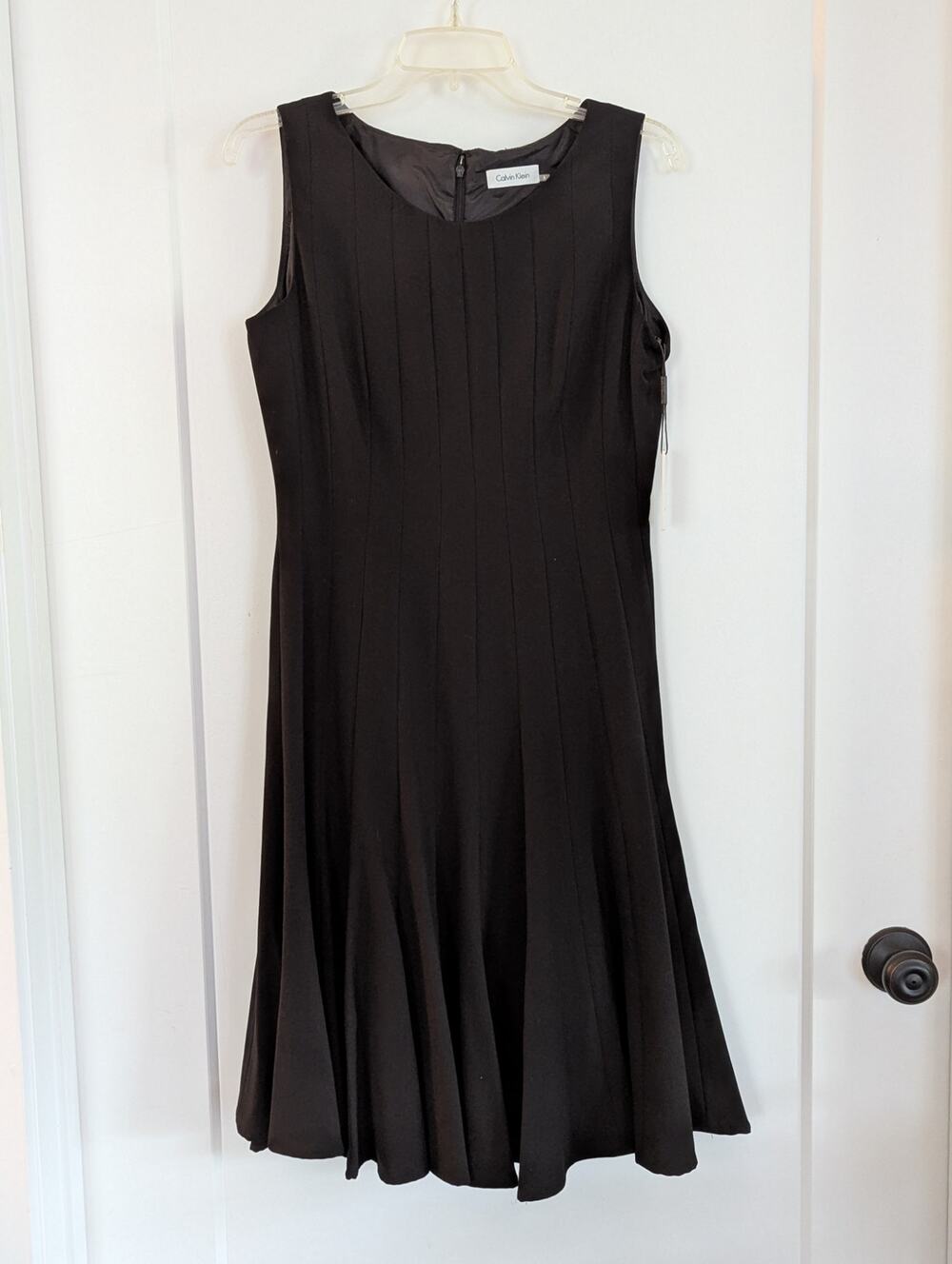 NWT Calvin Klein Womens Black Fit & Flare Pleated Midi Dress Sz 8 Classic LBD